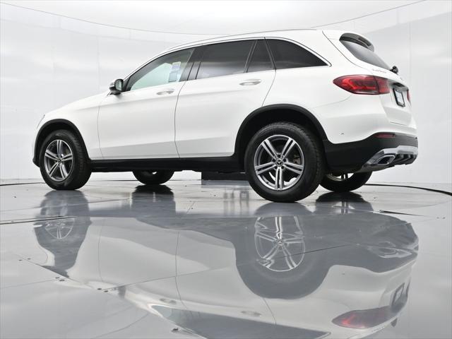 Photo of 2021 Polar White Mercedes-Benz GLC 300