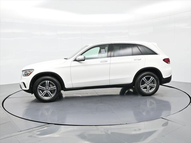 Photo of 2021 Polar White Mercedes-Benz GLC 300