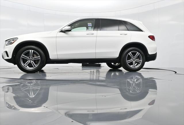 Photo of 2021 Polar White Mercedes-Benz GLC 300