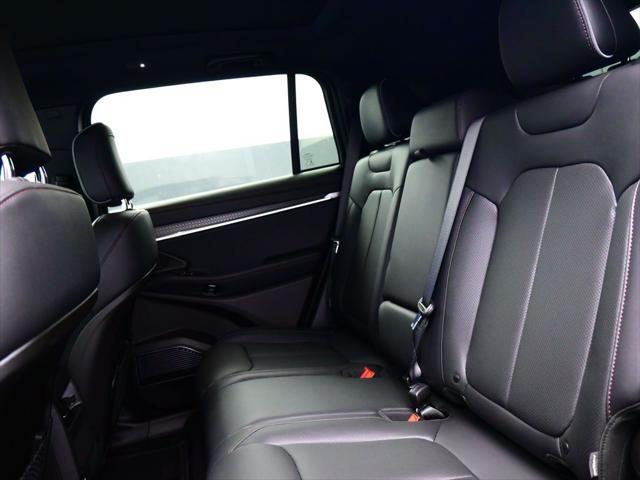 Photo of 2025 Baltic Gray Metallic Clearcoat Jeep Wagoneer S