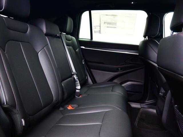 Photo of 2025 Baltic Gray Metallic Clearcoat Jeep Wagoneer S