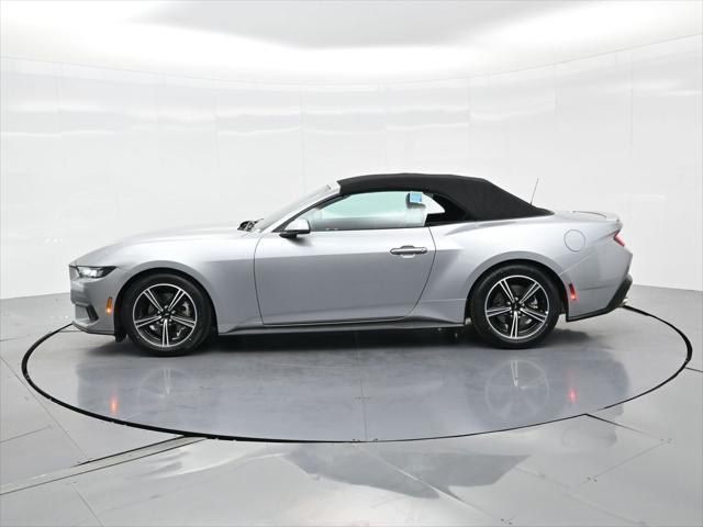 Photo of 2024 Silver Metallic Ford Mustang