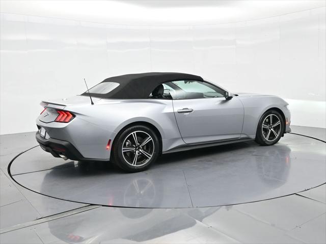 Photo of 2024 Silver Metallic Ford Mustang