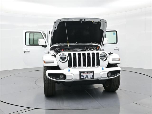 Photo of 2022 Bright White Clearcoat Jeep Wrangler Unlimited 4xe
