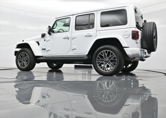 Photo of 2022 Bright White Clearcoat Jeep Wrangler Unlimited 4xe