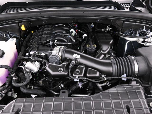 Photo of 2025 Diamond Black Crystal Pearlcoat Jeep Grand Cherokee L