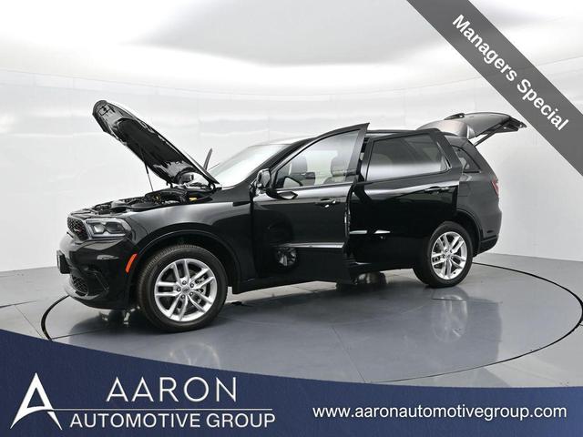 Photo of 2024 DB Black Crystal Clearcoat Dodge Durango