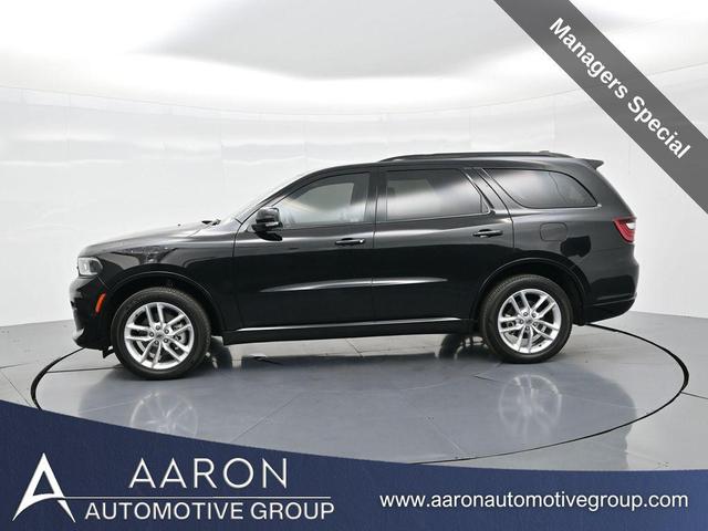 Photo of 2024 DB Black Crystal Clearcoat Dodge Durango