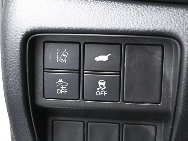 Photo of 2021 Platinum White Pearl Honda CR-V