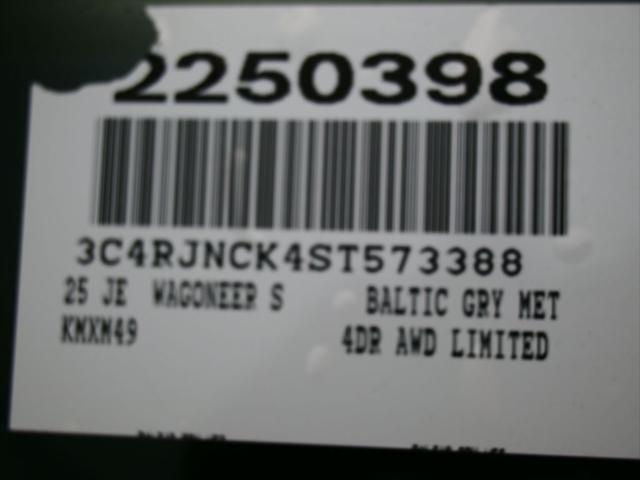 Photo of 2025 Baltic Gray Metallic Clearcoat Jeep Wagoneer S