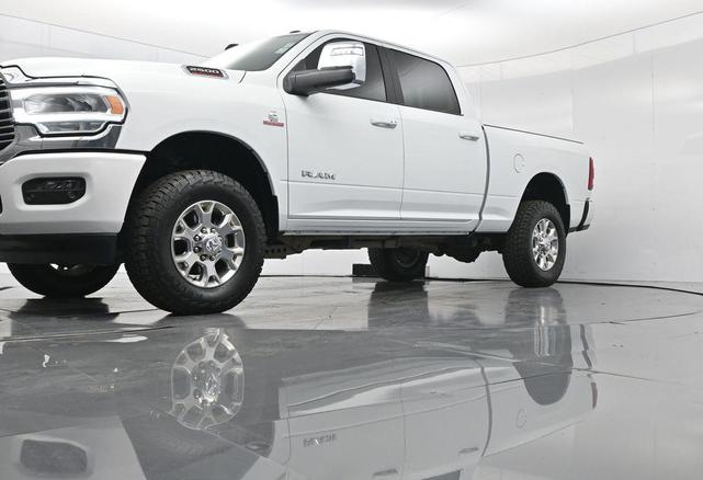 Photo of 2024 Bright White Clearcoat RAM 2500