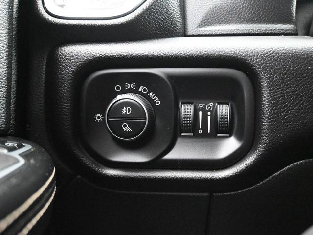 Photo of 2024 Bright White Clearcoat RAM 2500