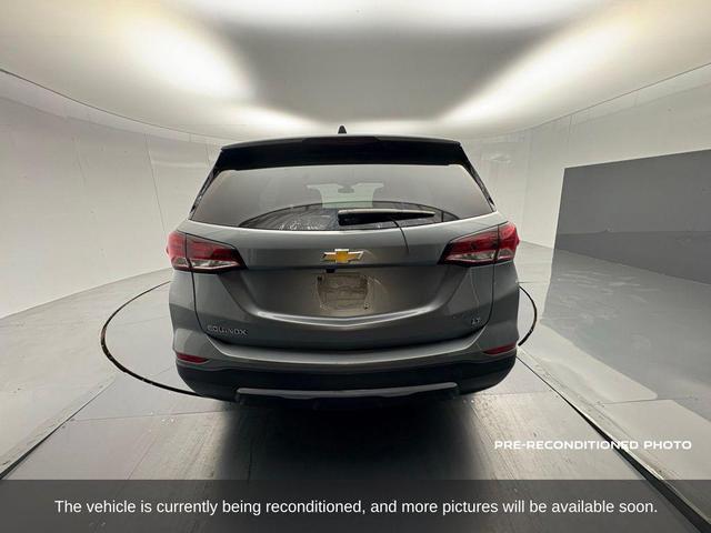 Photo of 2023 Sterling Gray Metallic Chevrolet Equinox