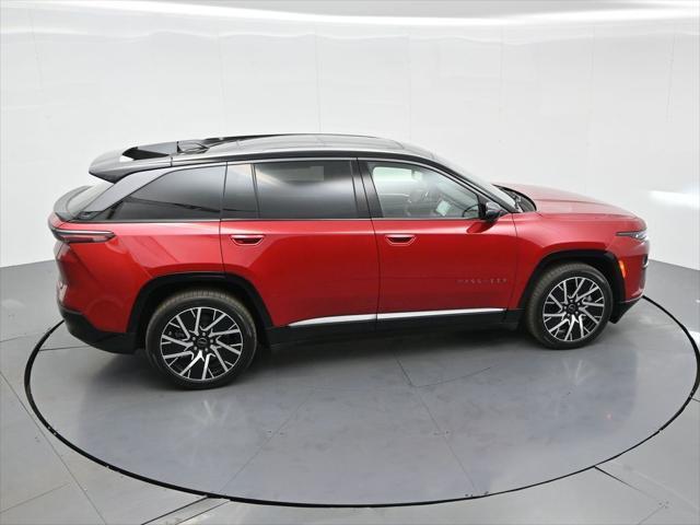 Photo of 2025 Red Hot Pearlcoat Jeep Wagoneer S