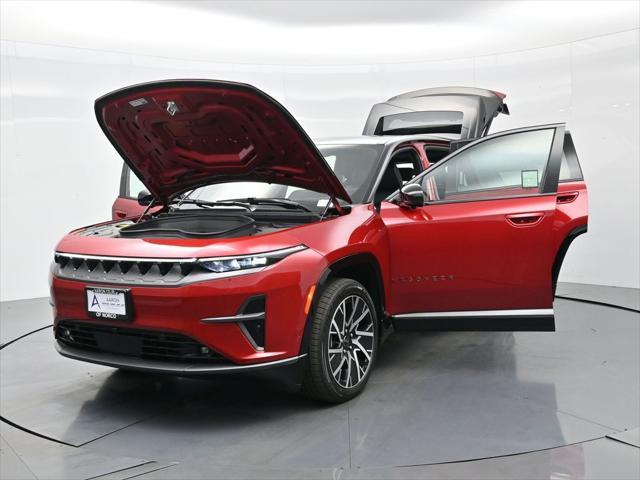 Photo of 2025 Red Hot Pearlcoat Jeep Wagoneer S