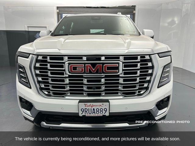 Photo of 2025 Summit White GMC Yukon XL