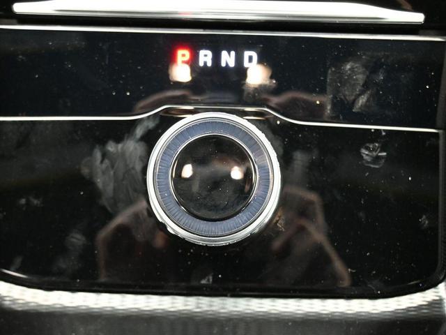 Photo of 2025 Bright White Clearcoat Jeep Grand Cherokee L