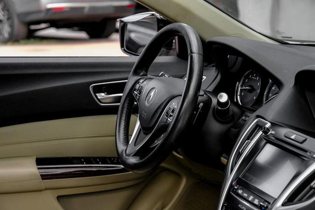 Photo of 2019 White Acura TLX