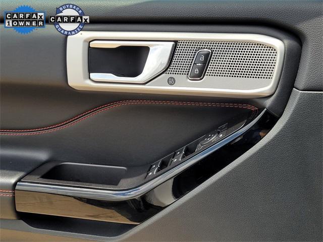 Photo of 2022 Star White Metallic Tri-Coat Ford Explorer