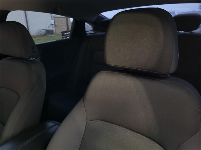 Photo of 2019 Mosaic Black Metallic Chevrolet Malibu