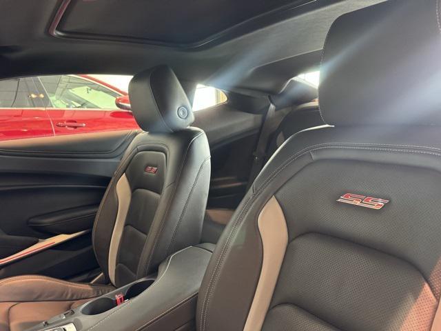 Photo of 2023 Sharkskin Metallic Chevrolet Camaro