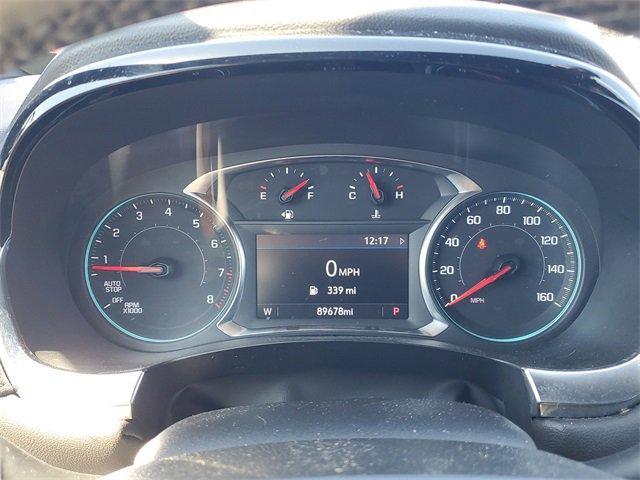 Photo of 2023 Summit White Chevrolet Traverse
