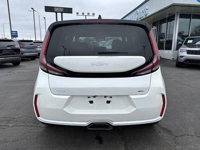 Photo of 2023 White Kia Soul