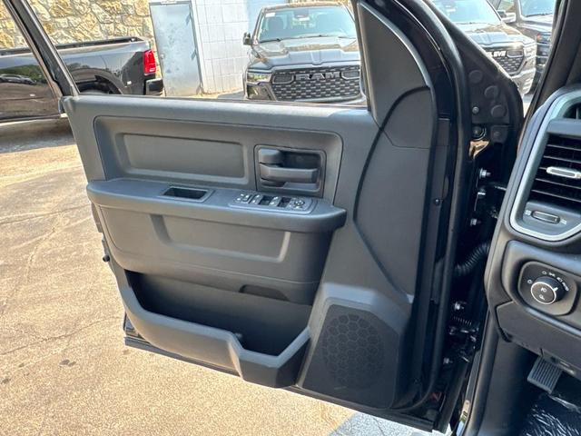 Photo of 2025 Black RAM 2500