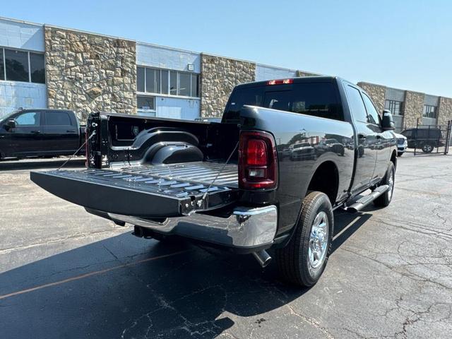 Photo of 2025 Black RAM 2500