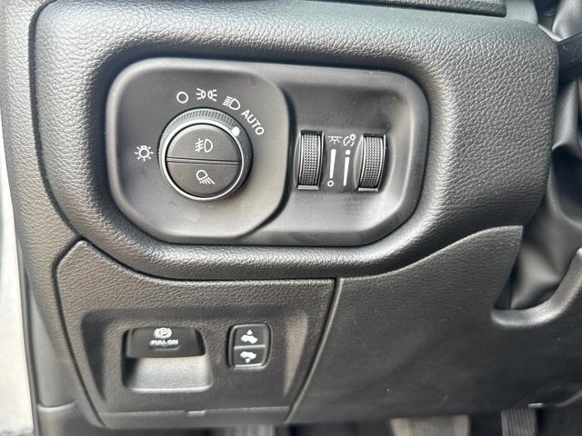 Photo of 2025 Billet Silver Metallic Clearcoat RAM 1500
