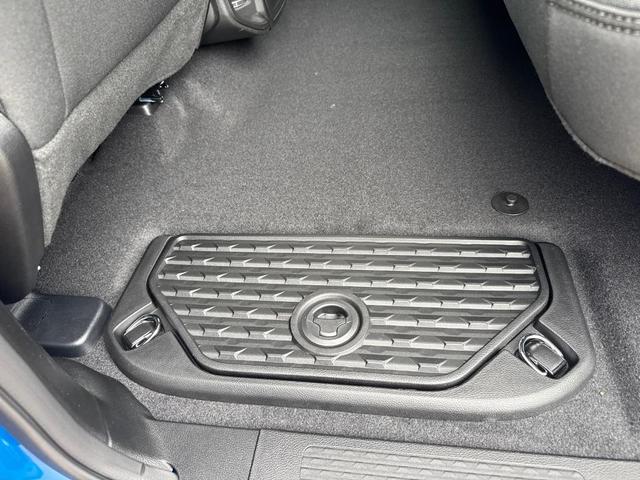 Photo of 2025 Hydro Blue Pearlcoat RAM 1500