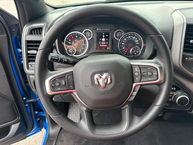 Photo of 2025 Hydro Blue Pearlcoat RAM 1500