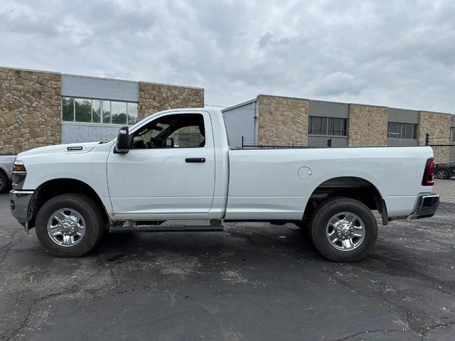 Photo of 2025 Bright White Clearcoat RAM 2500