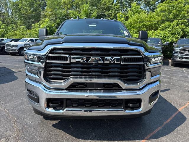 Photo of 2025 Diamond Black RAM 2500