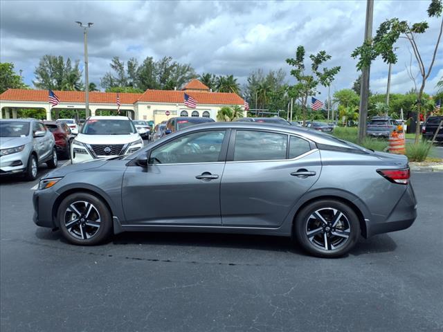 Photo of 2025 Gun Metallic Nissan Sentra