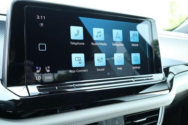 Photo of 2025 Kingfisher Blue Metallic Volkswagen Atlas Cross Sport