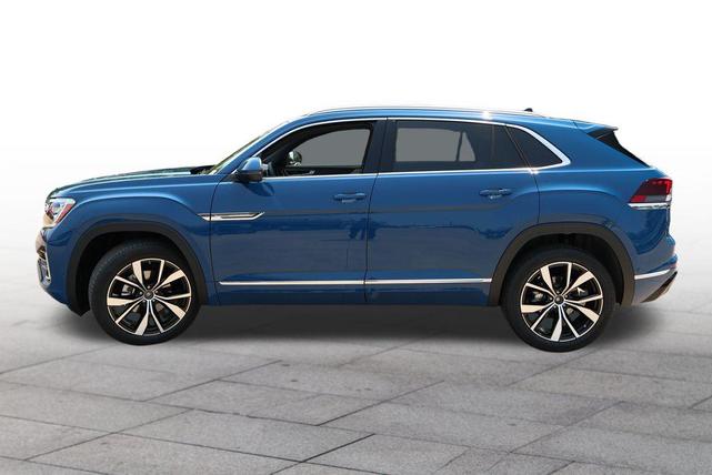 Photo of 2025 Kingfisher Blue Metallic Volkswagen Atlas Cross Sport