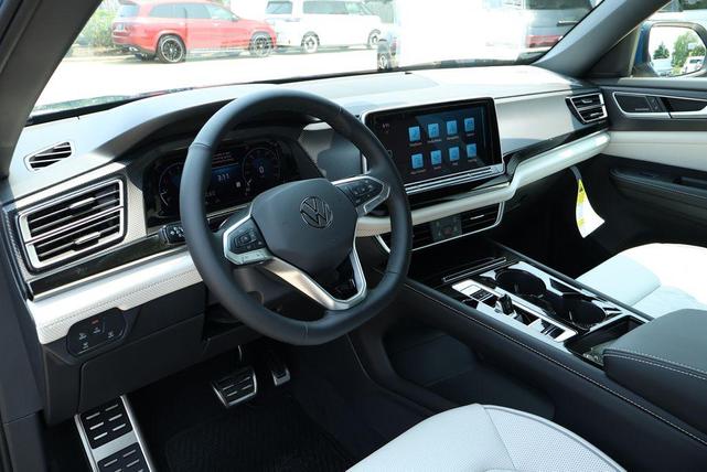 Photo of 2025 Kingfisher Blue Metallic Volkswagen Atlas Cross Sport