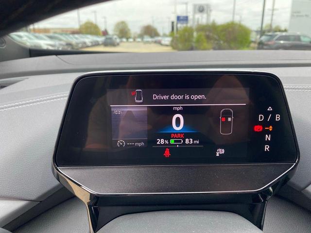 Photo of 2025 pure gray Volkswagen ID.4