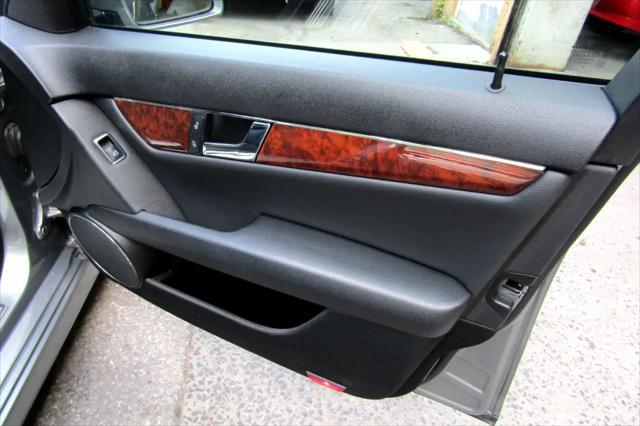 Photo of 2011 Gray Mercedes-Benz C-Class