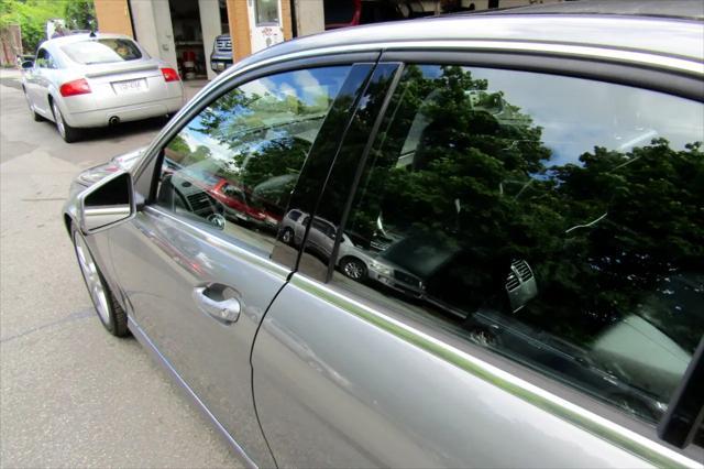 Photo of 2011 Gray Mercedes-Benz C-Class