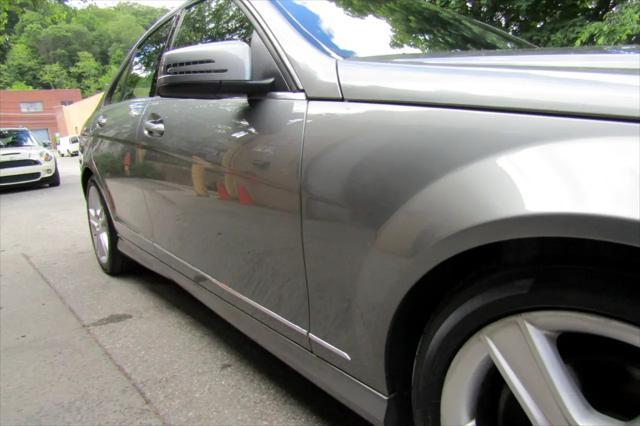 Photo of 2011 Gray Mercedes-Benz C-Class