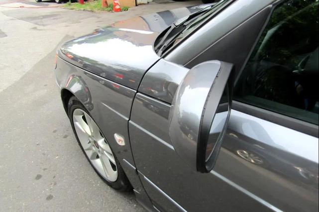 Photo of 2007 Gray Saab 9-5