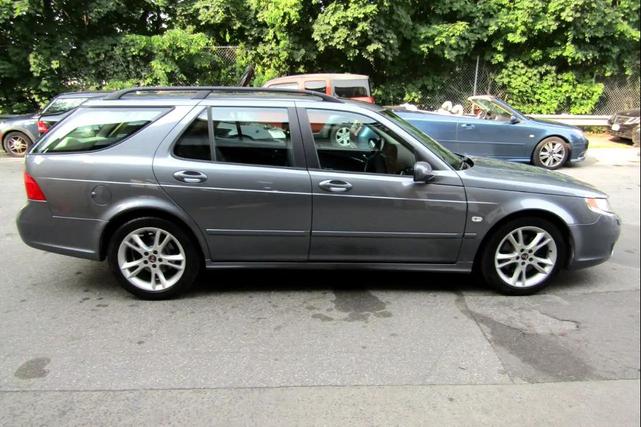 Photo of 2007 Gray Saab 9-5