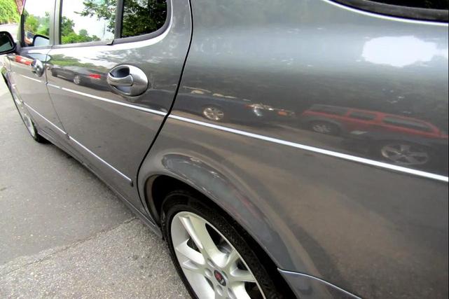 Photo of 2007 Gray Saab 9-5