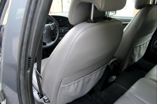 Photo of 2007 Gray Saab 9-5