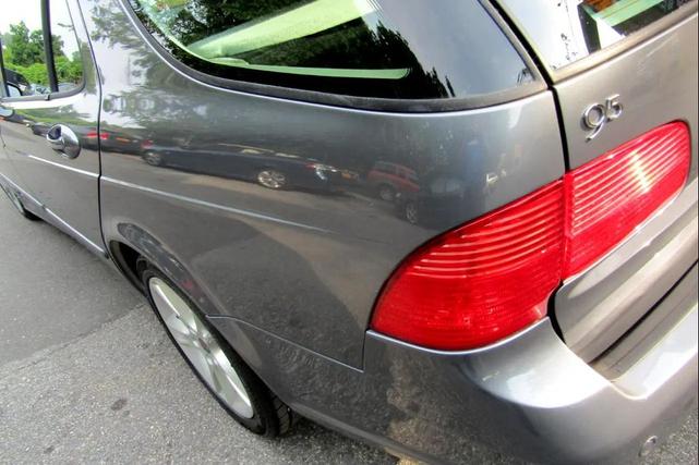 Photo of 2007 Gray Saab 9-5
