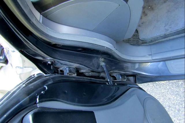Photo of 2007 Gray Honda Accord