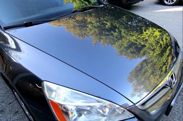 Photo of 2007 Gray Honda Accord