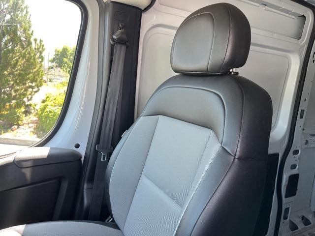 Photo of 2023 Bright White Clearcoat RAM ProMaster 2500